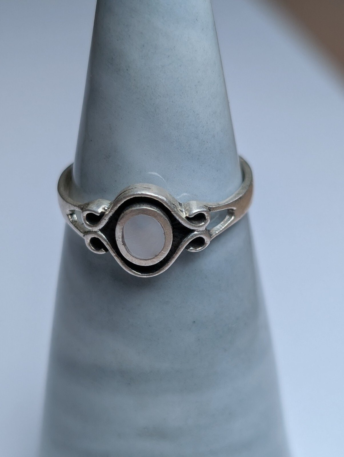 Vintage Sterling Silver White Gemstone Ring | Size N 1/2 | 925 Silver - Image 6