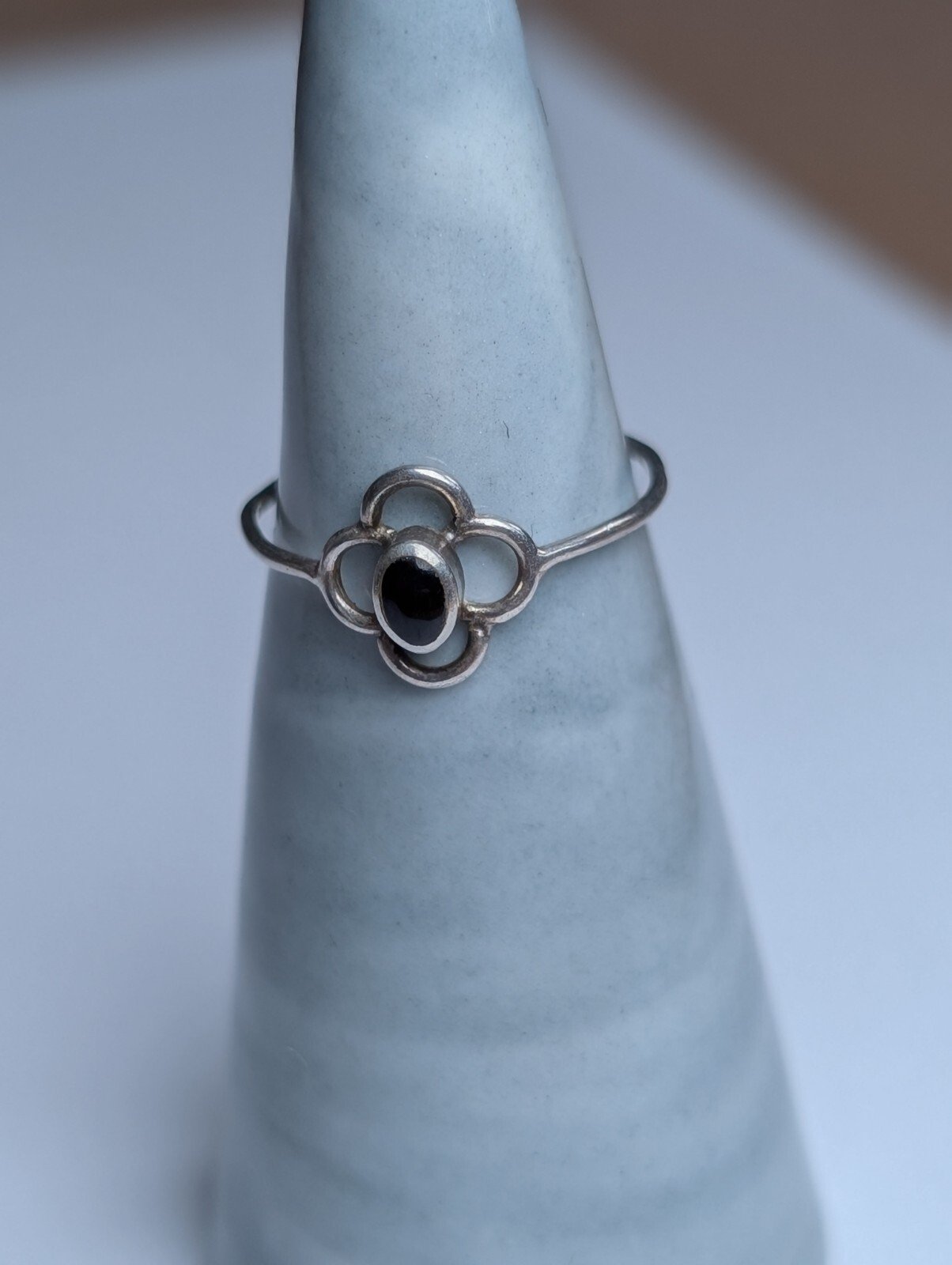 Vintage Thin Sterling Silver Black Gemstone Ring | Size L 1/2 | 925 Silver - Image 3