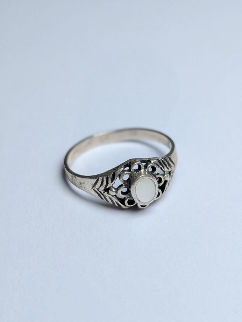Vintage Sterling Silver White Gemstone Floral Ring | Size I 1/2 | 925 Silver