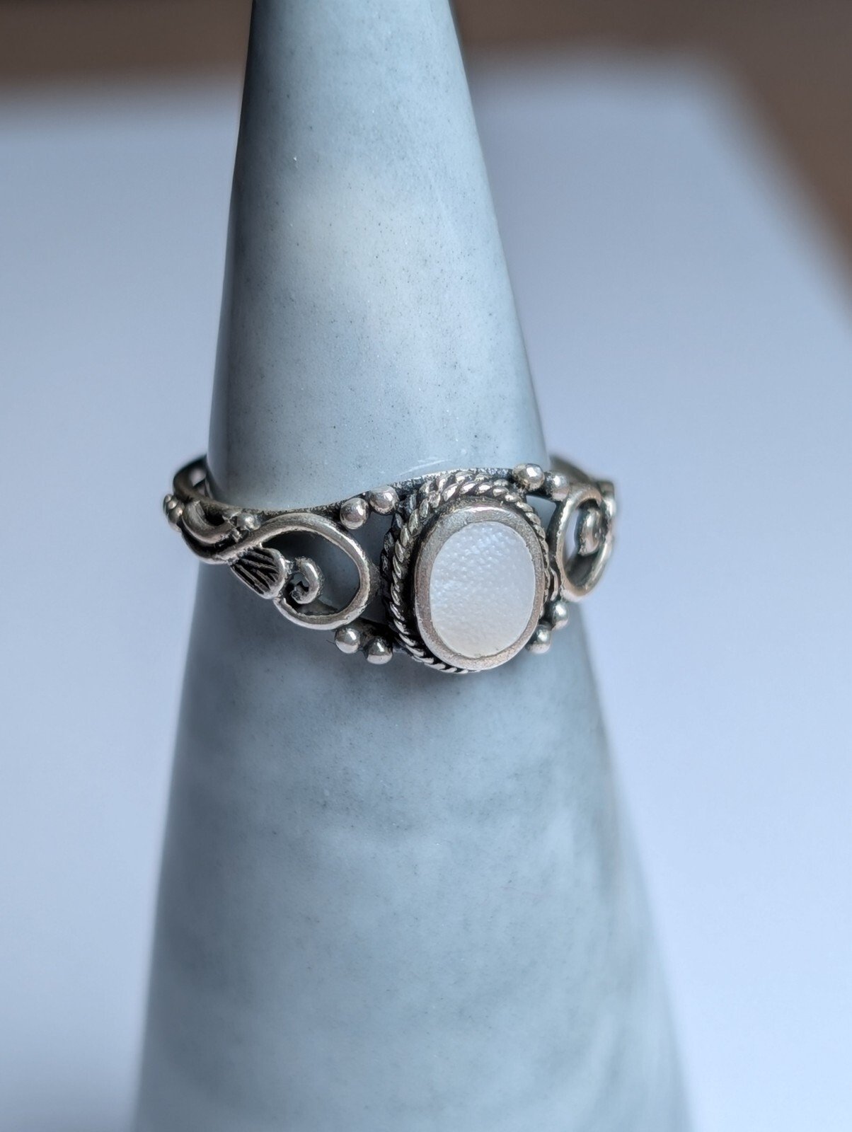 Vintage Sterling Silver White Gemstone Ring | Size I 1/2 | 925 Silver - Image 2