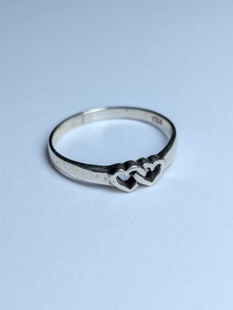 Vintage Sterling Silver Hearts Ring | Size Q | 925 Silver
