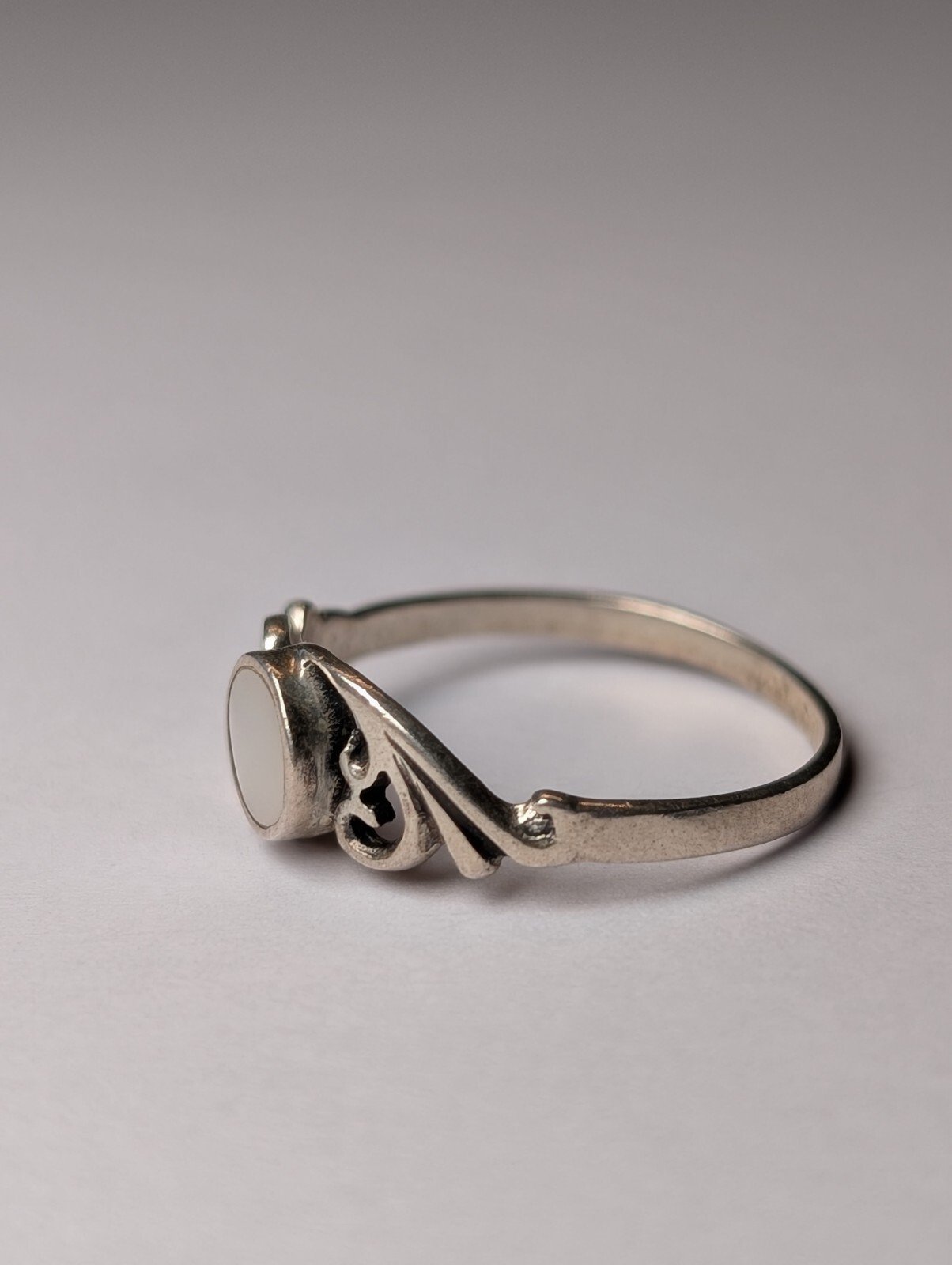 Vintage Sterling Silver Abalone Ring | Size Q | 925 Silver - Image 2