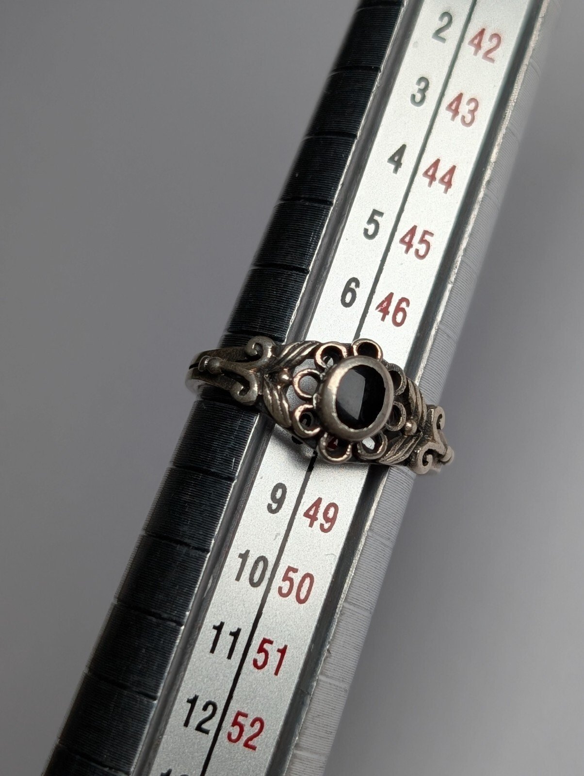Vintage Sterling Silver Black Gemstone Floral Ring | Size I | 925 Silver - Image 9
