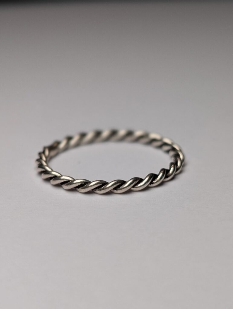 Vintage Sterling Silver Twisted Ring | Size R - R 1/2 | 925 Silver