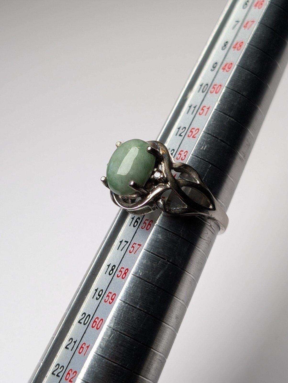 Vintage Sterling Silver Green Aventurine Ring | Size N 1/2 | 925 Silver - Image 10